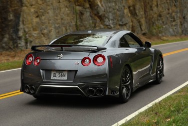 佛山顺德区4急用钱找生意贷款公司靠谱吗全方位解析